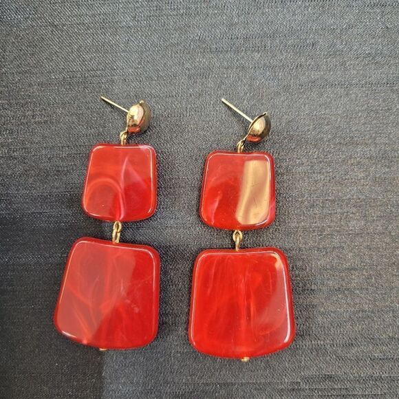 Brand New Red Square Earrings - Picture 1 of 5